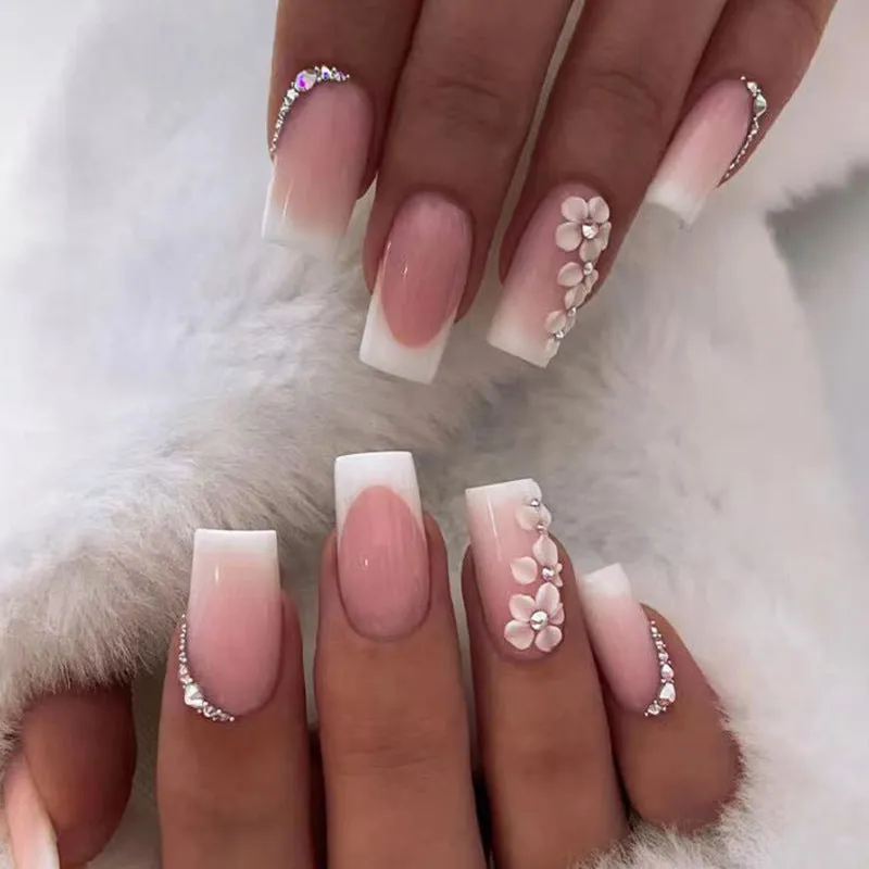 BerriesJam - 2024 White Edge & Romantic Pink Wear Nail