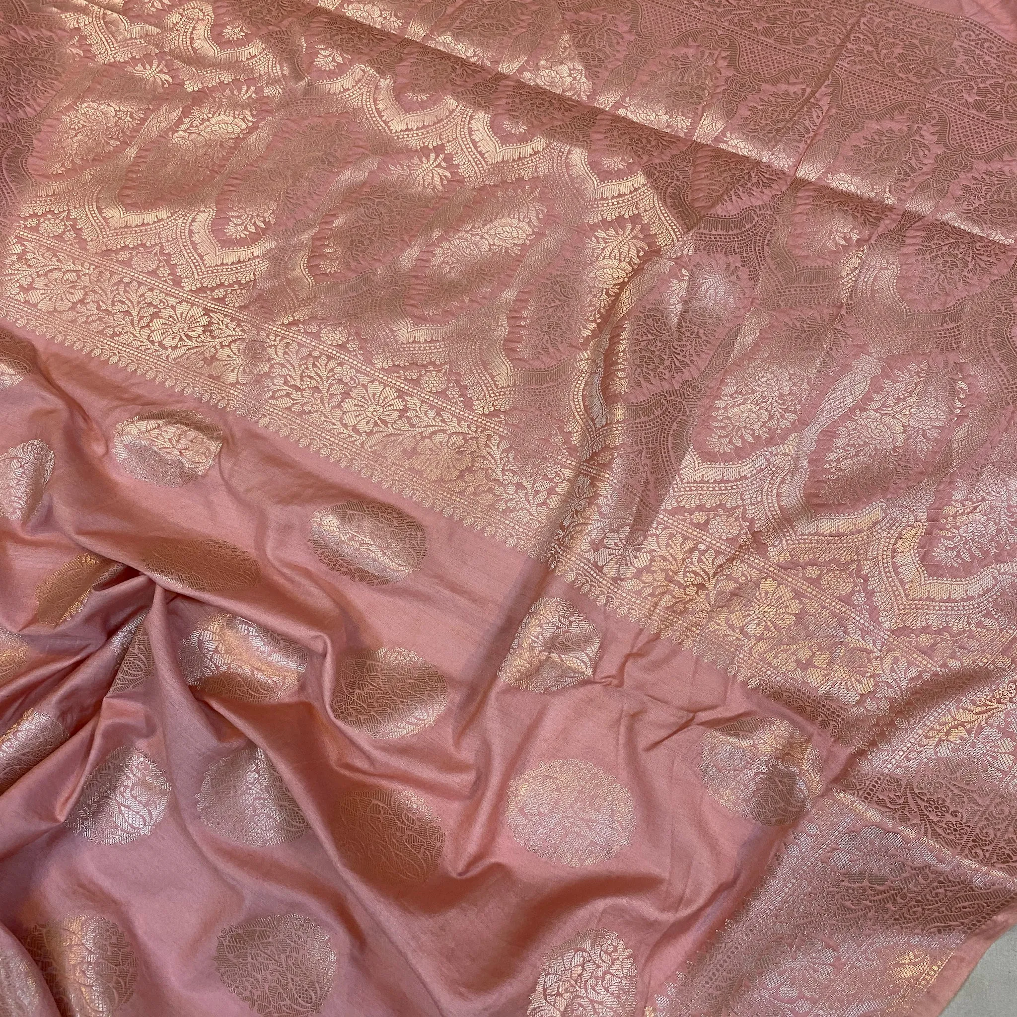 Delicate Baby Pink Handloom Banarasi Silk Sari