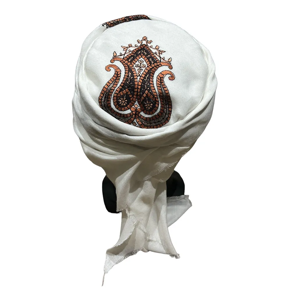 Hamdania White Blooms Embroidered for the Refined Soul