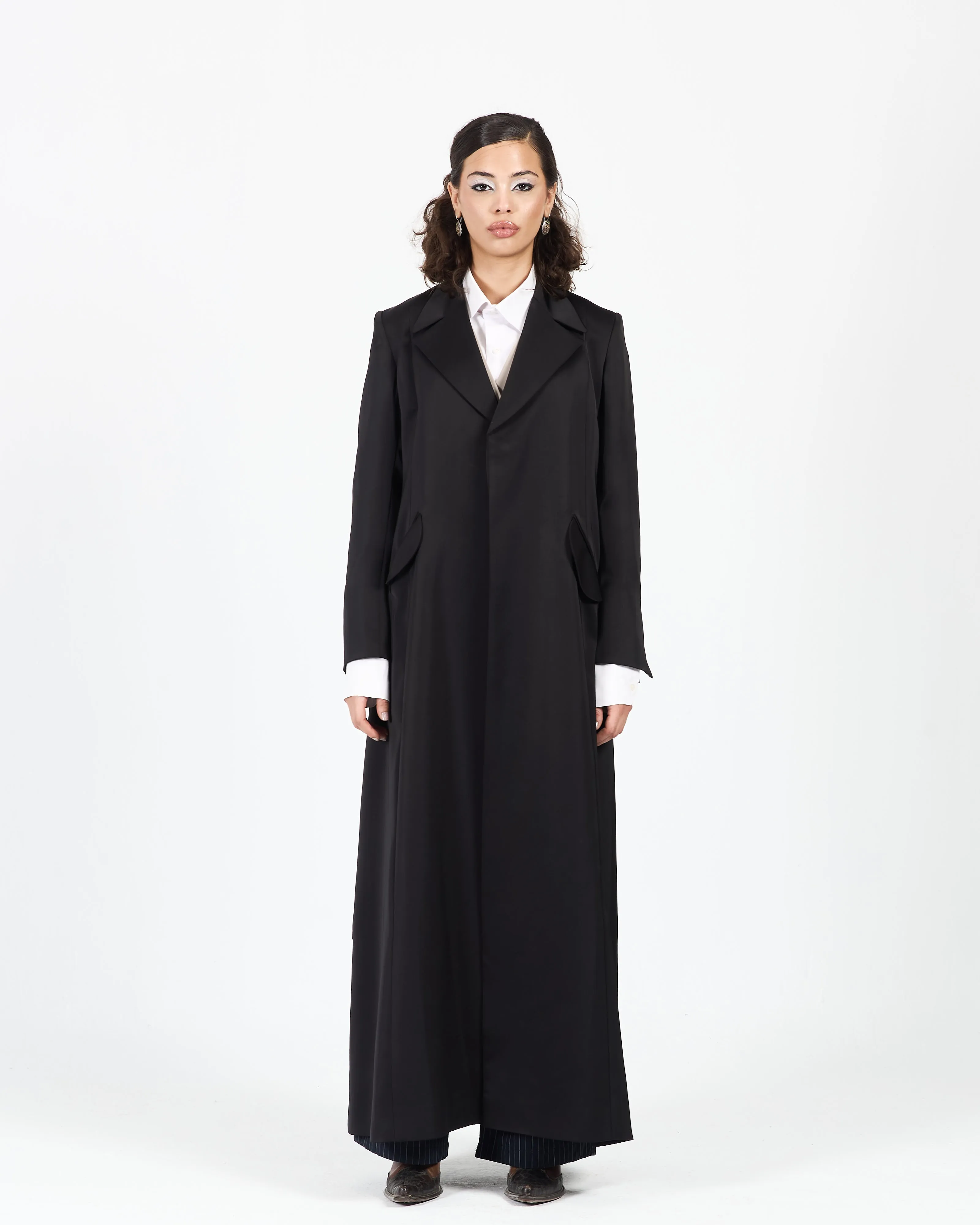 SEMI-CIRCLE FLAP POCKET SUIT